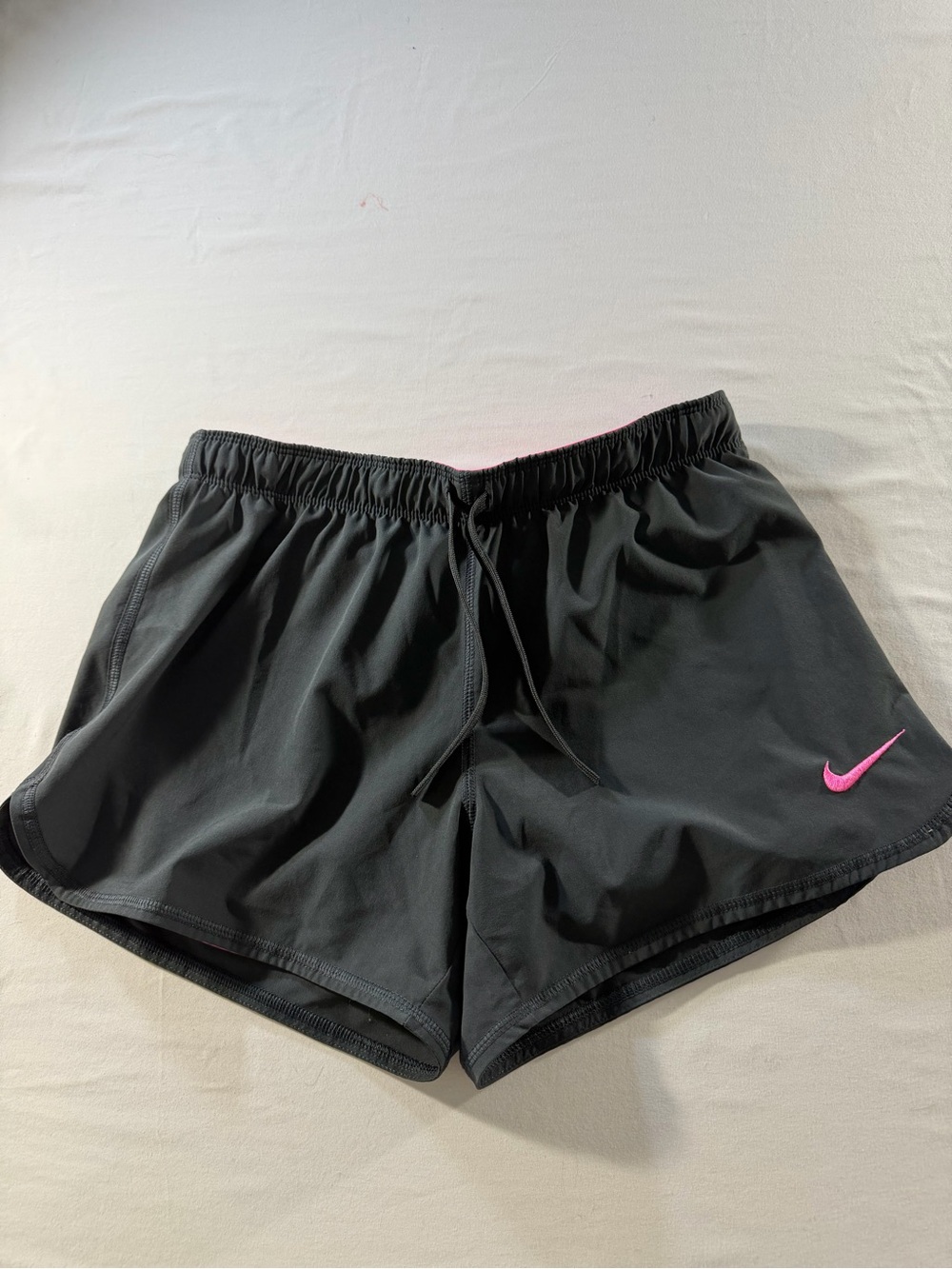 Nike Women's Black Dri-Fit 2-in-1 Running Shorts Black Pink Small